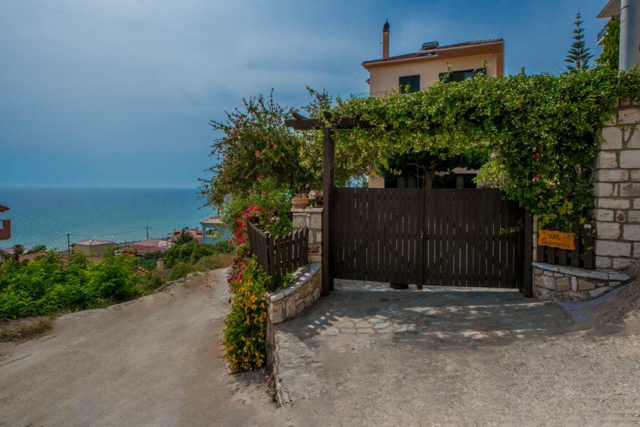 Villa Giovanni Паралия-Враху Экстерьер фото