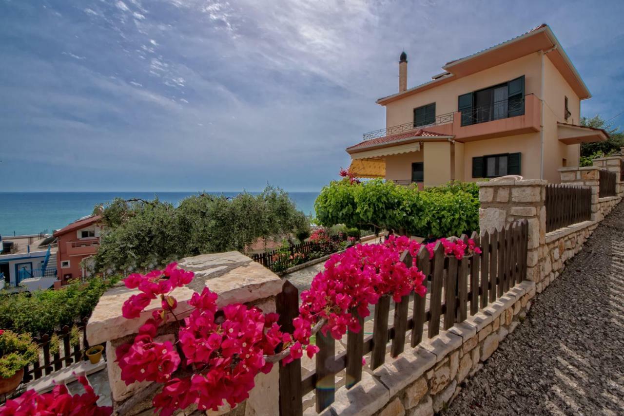Villa Giovanni Паралия-Враху Экстерьер фото