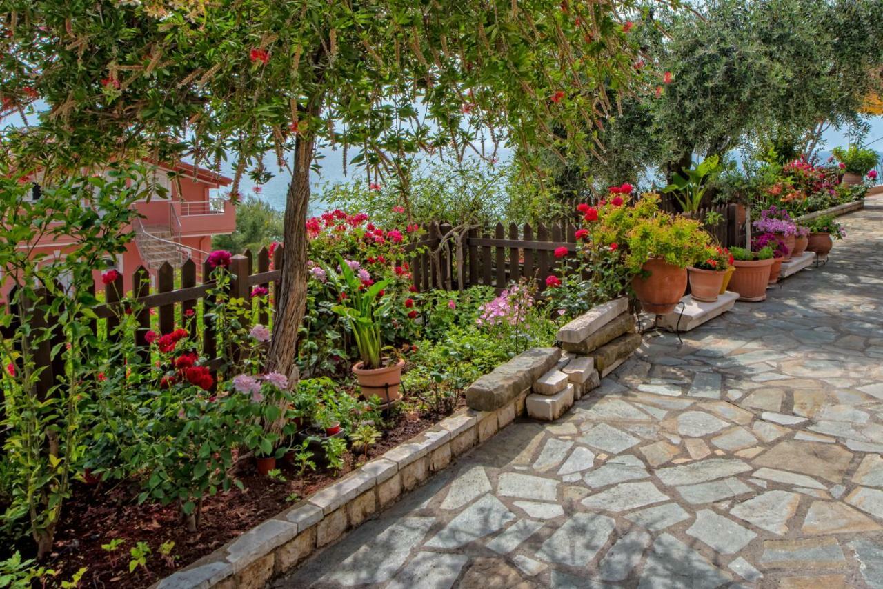 Villa Giovanni Паралия-Враху Экстерьер фото
